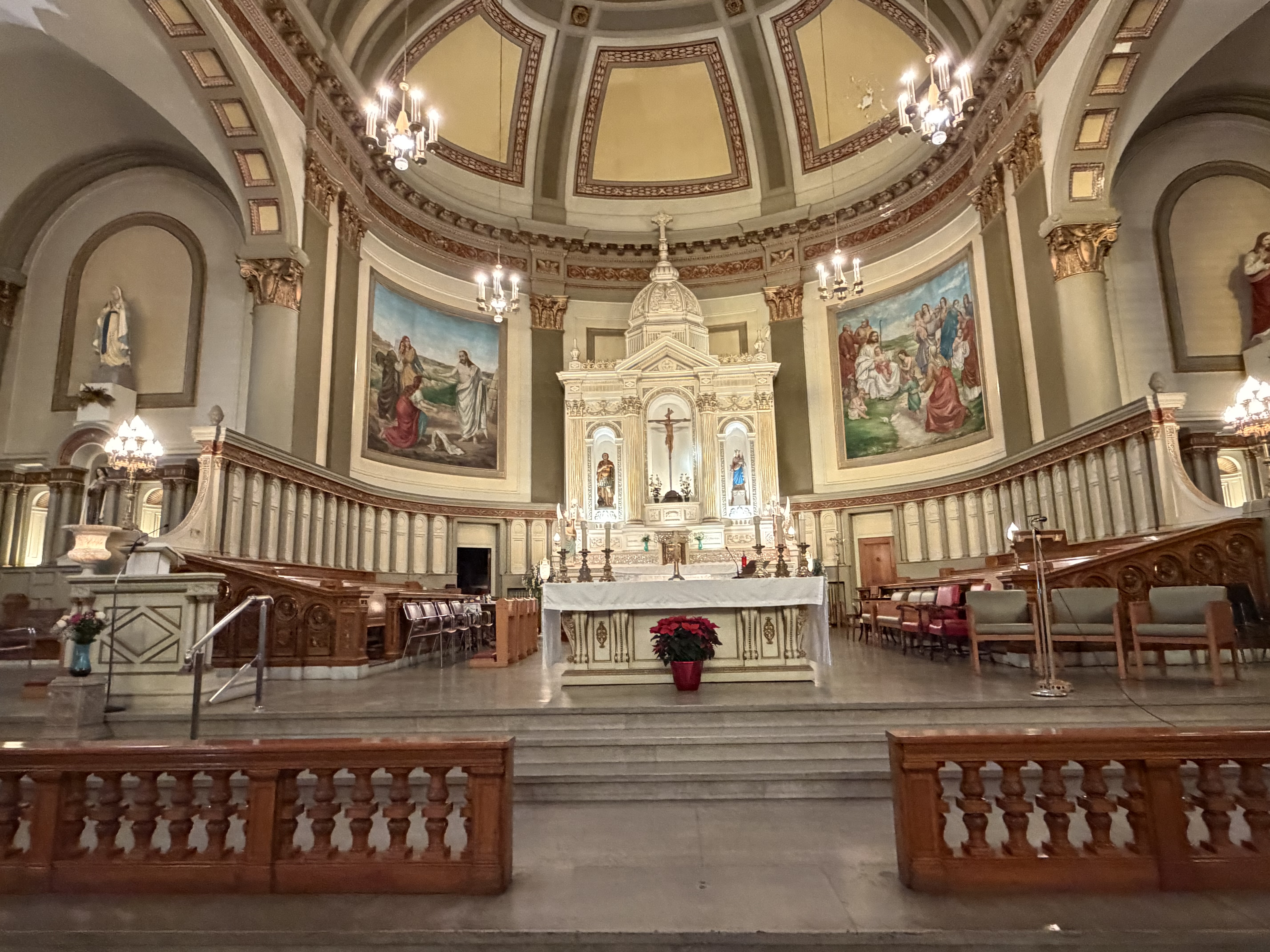 Intérieur de l'église